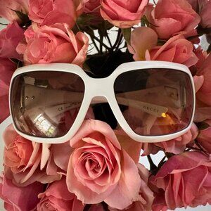 Gucci Vintage Sunglasses | Classic 90s–Y2K Frame